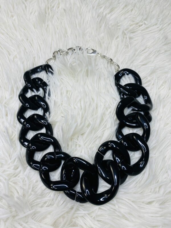 Collier Kourtney Noir – Image 2